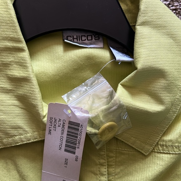 NWT Chico’s lime color jacket - Picture 3 of 4